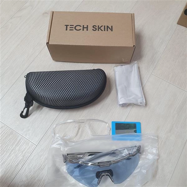 테크스킨 클리어 V1 UV400 변색 편광 스포츠 러닝 골프 선글라스_딥 블루 이미지