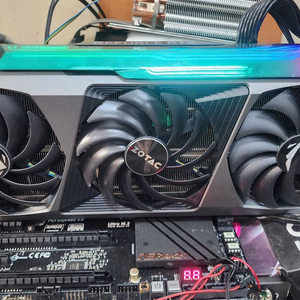 조택I 코리아 RTX 3090ti AMP EXTREME HOLO 24G 판매합니다 이미지