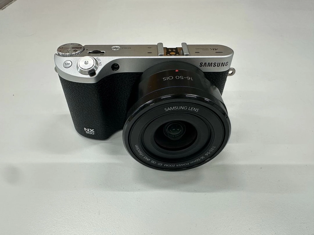 삼성 NX500 블랙 미러리스 카메라 16-50 OIS 렌즈 셋트로 판매합니다 - 안심되는 중고거래