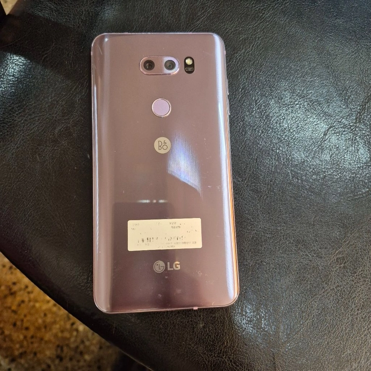 LG V30 이미지