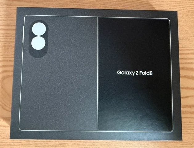 갤럭시Z 폴드8 512GB 크림색상 미개봉 새상품 - 안심되는 중고거래