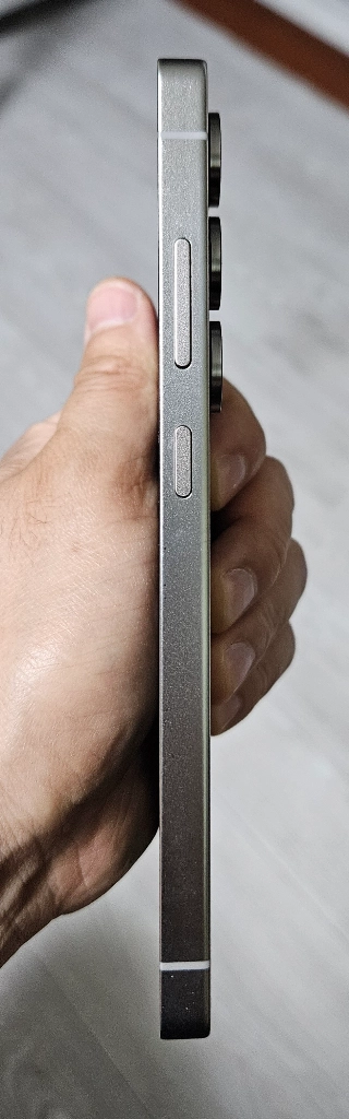 갤럭시 S25울트라 티타늄블랙 256GB 싸게 팝니다. 이미지