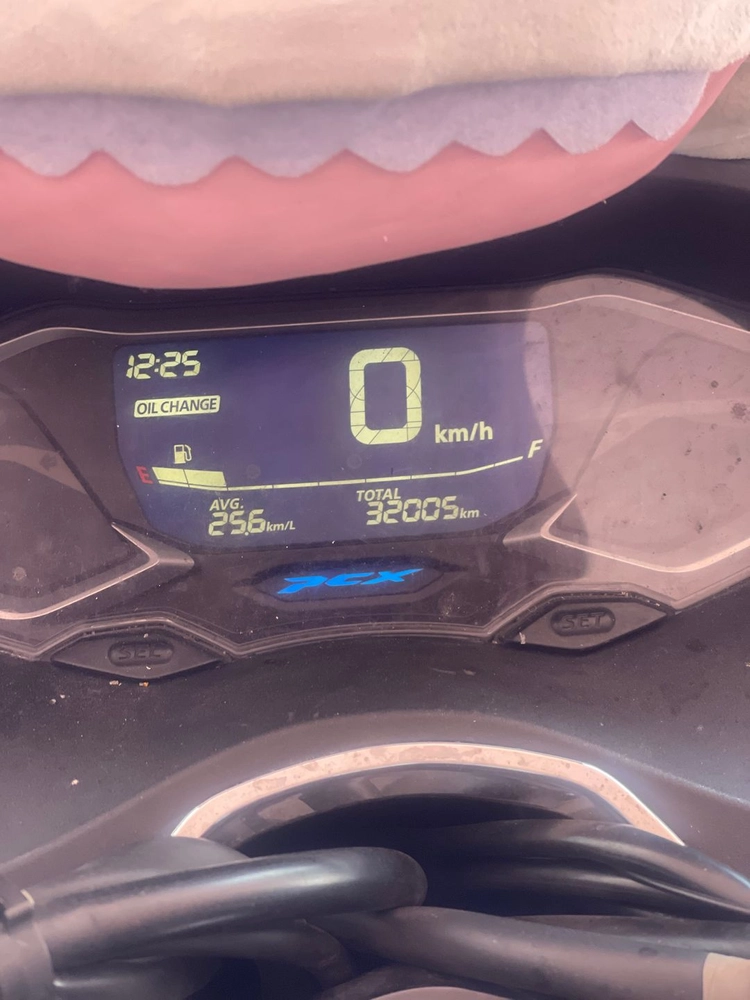 pcx125 23년식 3.2만Km 풀튜닝차량 저렴하게 판매합니다. 이미지