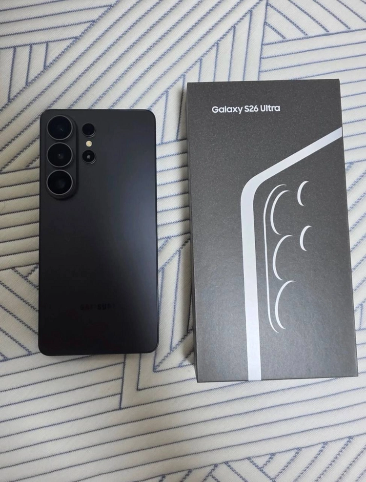 S급 삼성 갤럭시 S26울트라 512gb 블랙색상 자급제 - 안심되는 중고거래