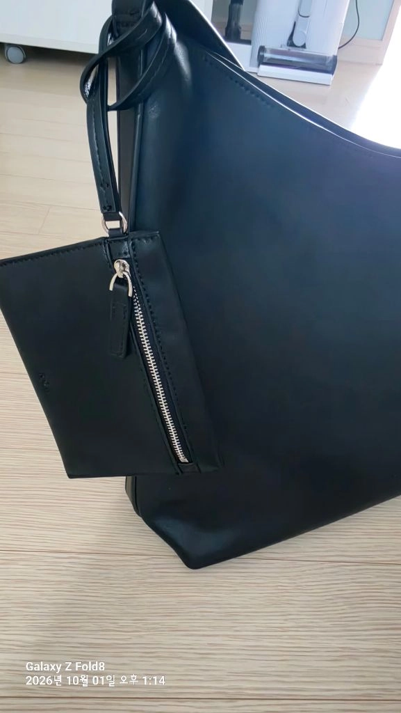 로서울 펄피 호보백 이미지