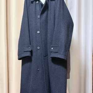 도큐먼트 도네갈 코트 네이비 판매합니다 이미지
