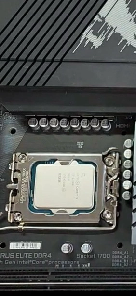14세대 i5 CPU 이미지