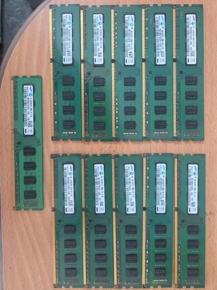 DDR3 4GB 메모리 이미지