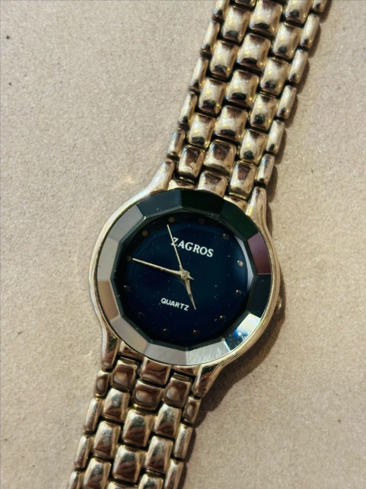 Zagros 빈티지 쿼츠 시계 이미지