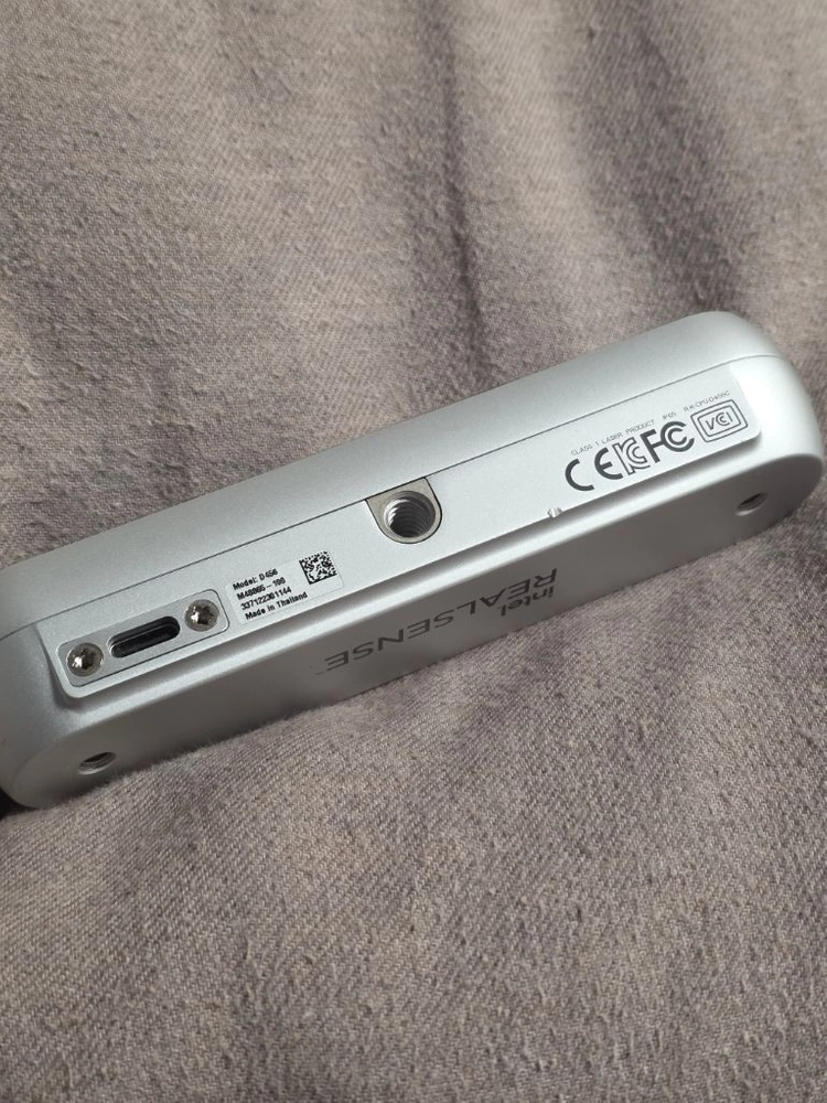 Intel RealSense D456 이미지