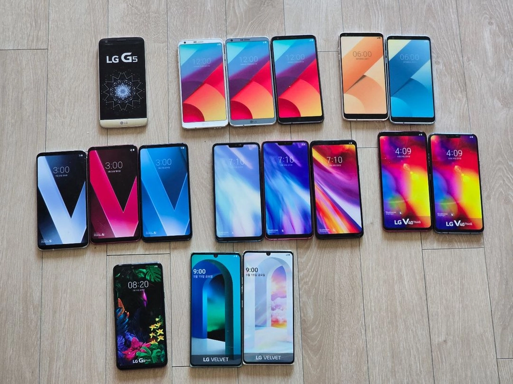 LG G6, G7, G8, V30, V40, 벨벳 목업 모형폰 이미지