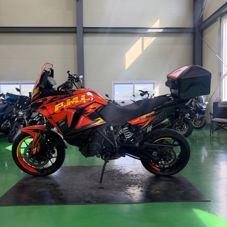 ktm 1290슈퍼어드벤처s 19년식 hp코르세 머플러 구변o 바이크 판매합니다 이미지