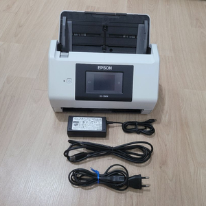 엡손 고속 스캐너 DS-780n 5회 스캔 제품 이미지
