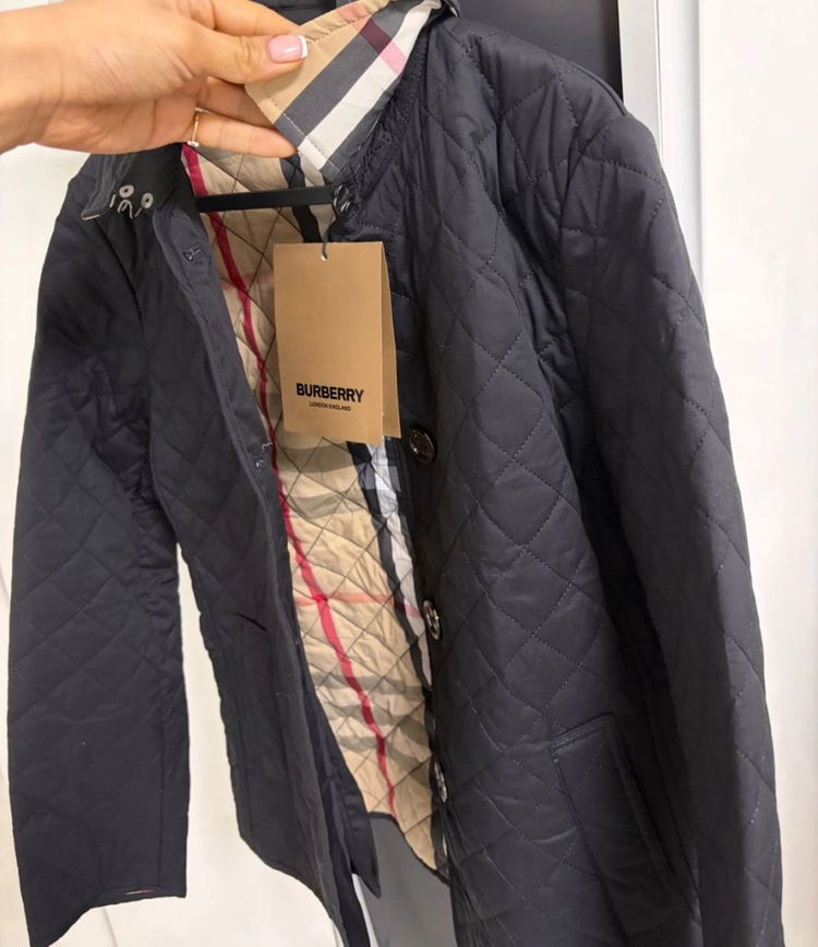 (새상품) BURBERRY 버버리 검정 퀼팅 자켓 (S) 이미지