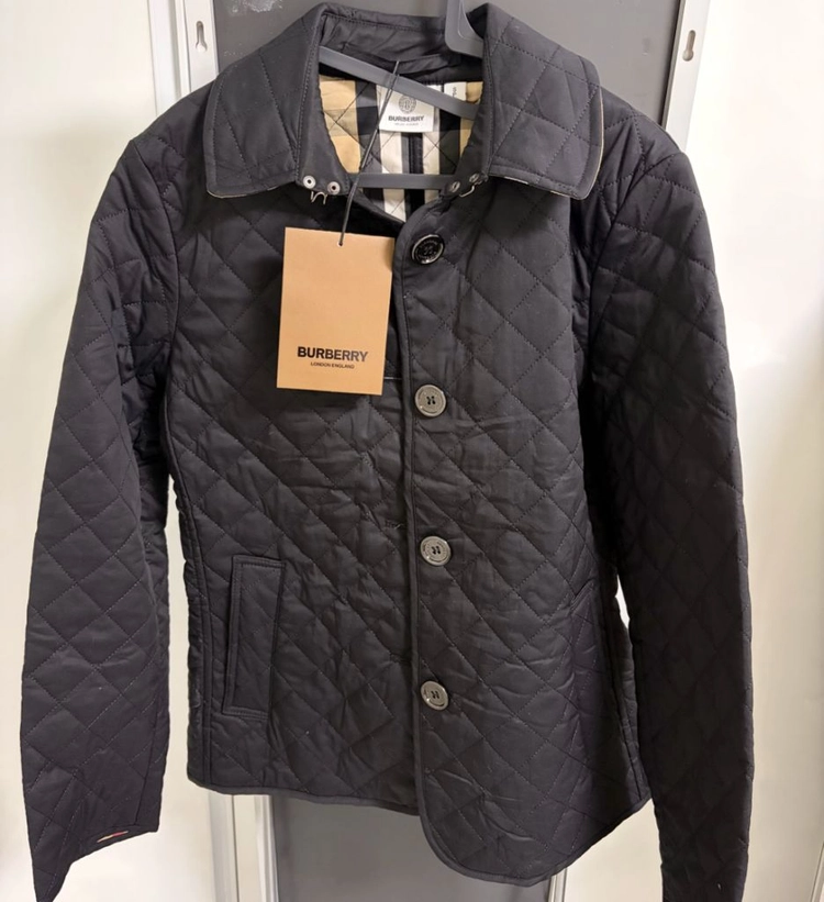 (새상품) BURBERRY 버버리 검정 퀼팅 자켓 (S) 이미지