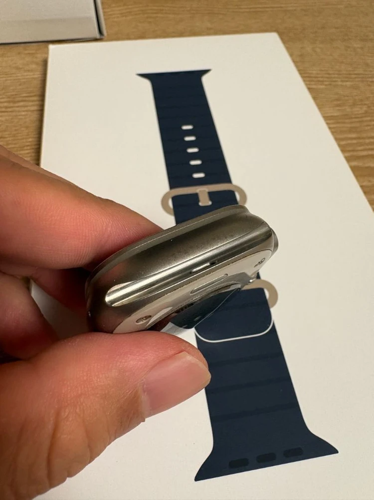 애플워치 울트라 2 49mm 티타늄 블루 오션 밴드 이미지