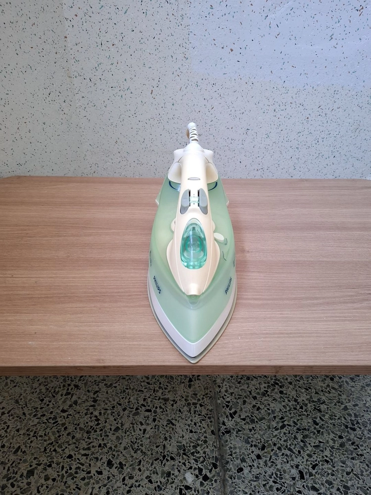 필립스 스팀 다리미 (GC3015) 민트색 판매합니다~~ 이미지