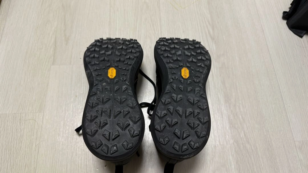 아크테릭스 사일렌 GTX 맨 팝니다 이미지