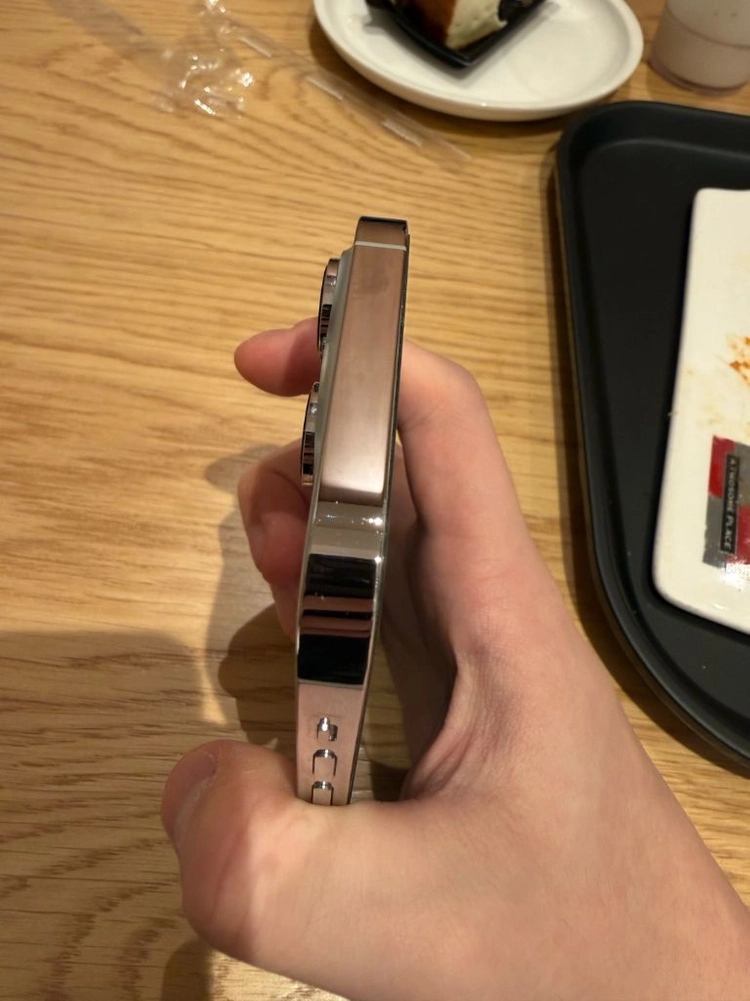아이폰 14프로 256gb 실버 이미지