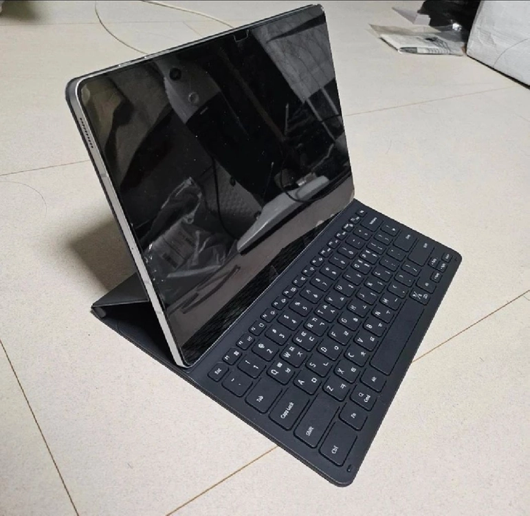 갤럭시탭 s7 fe / s7+ / s8+ 키보드케이스 (ef-dt730) 이미지