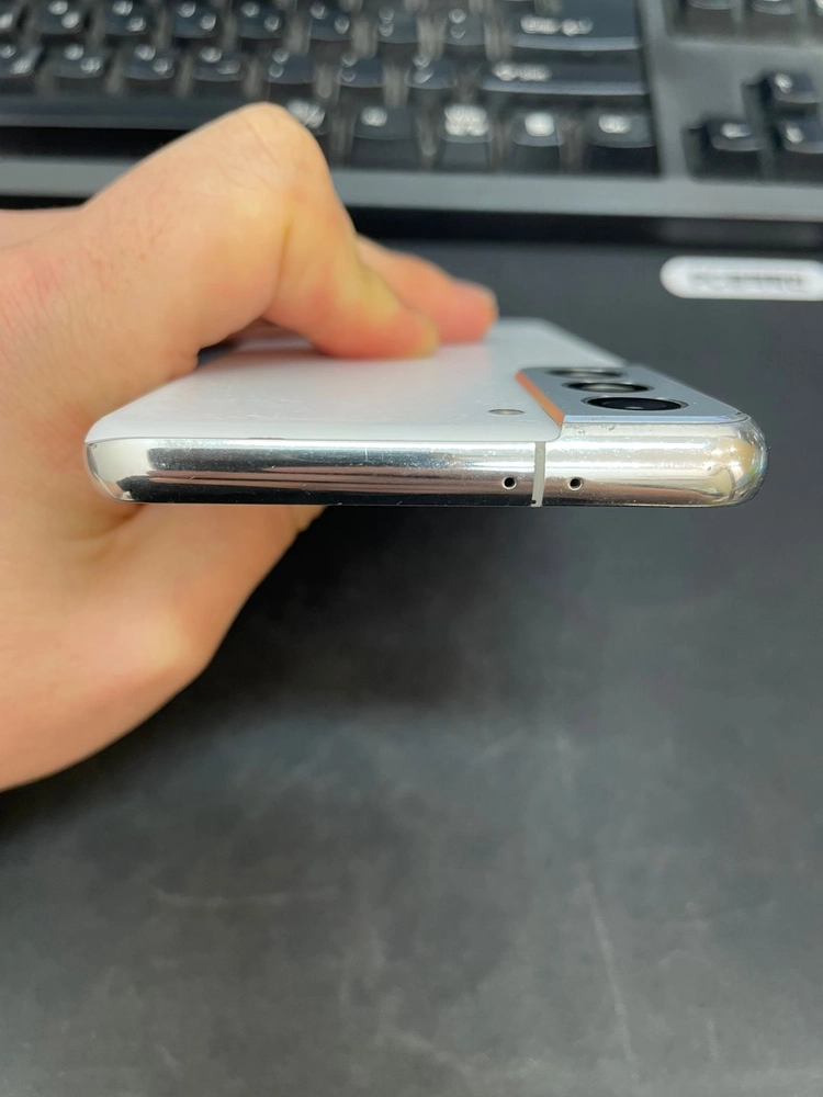 갤럭시S21 화이트 256GB 상태좋은 중고22만1000원팝니다 이미지