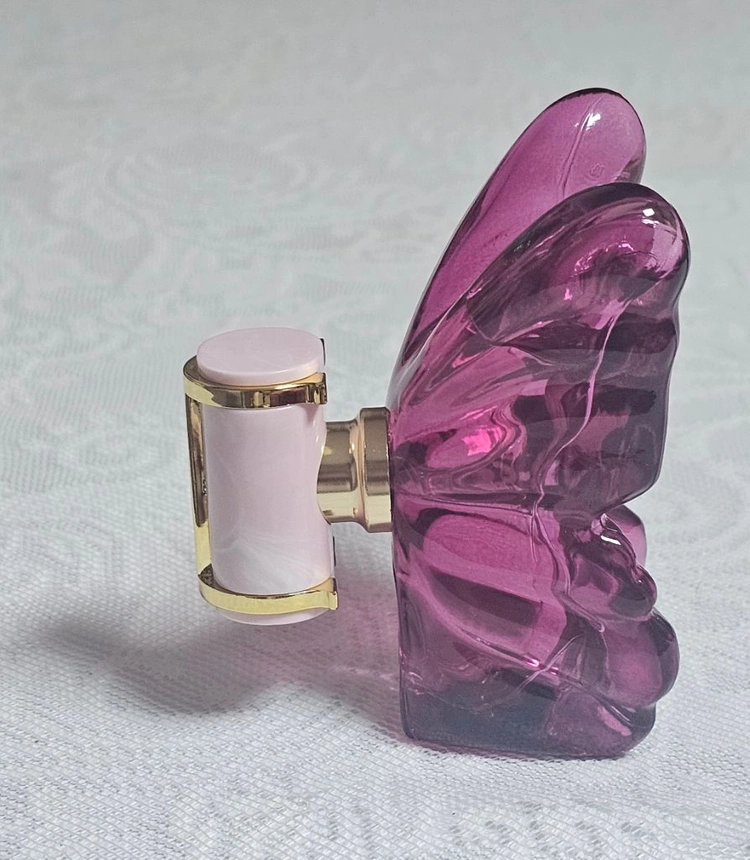 캐롤리나 헤레라 오마주 향수 30ml/새상품 이미지