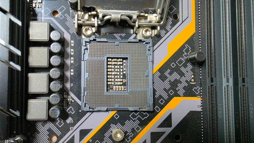Asus Z370-plus gaming 메인보드 팔아요 이미지