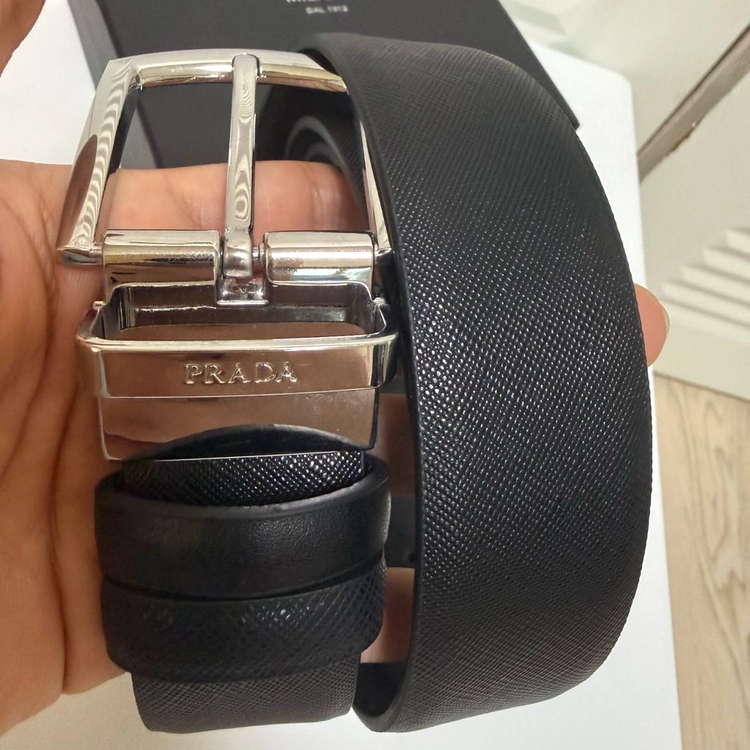 프라다 남성벨트 이미지