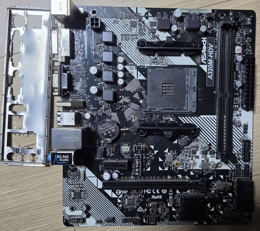 Asrock A320M-HDV 메인보드 판매합니다 이미지