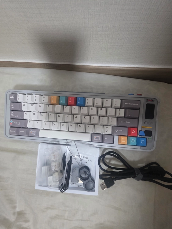 QK65 MK3 완제품 키보드 팝니다 - 안심되는 중고거래