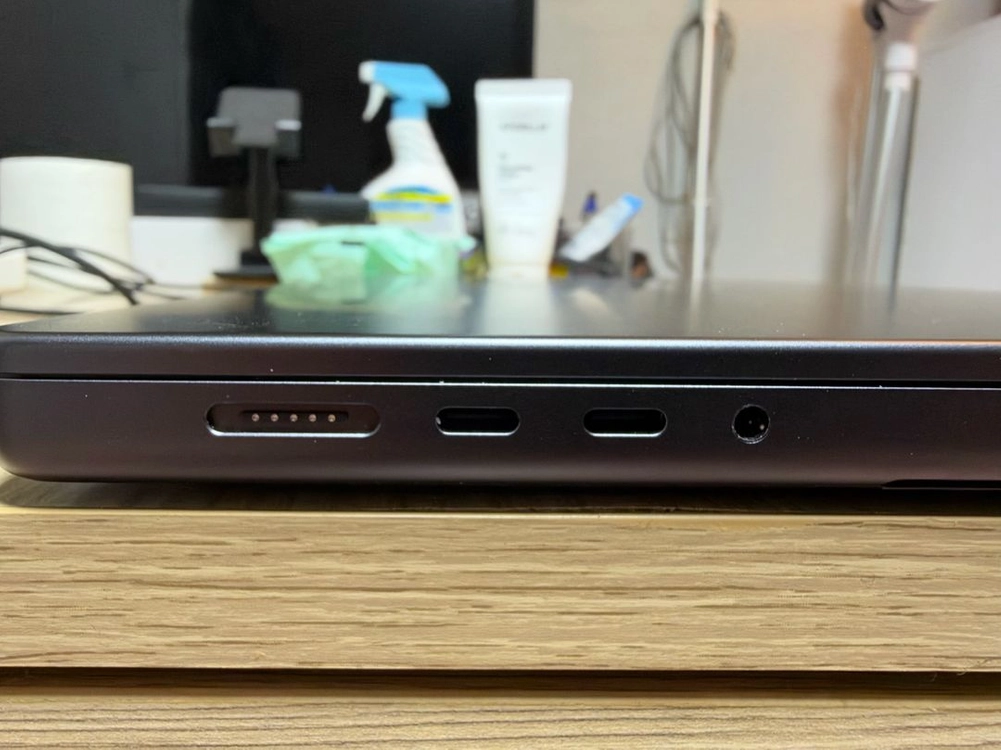 맥북 m3 pro 16인치 36gb 램 512gb 배터리 성능 99 풀박스 이미지