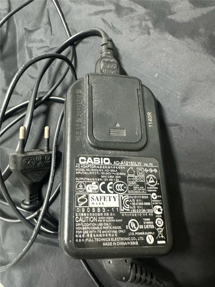 카시오 디지털 피아노 PX-330 화이트 판매 (직거래) 이미지