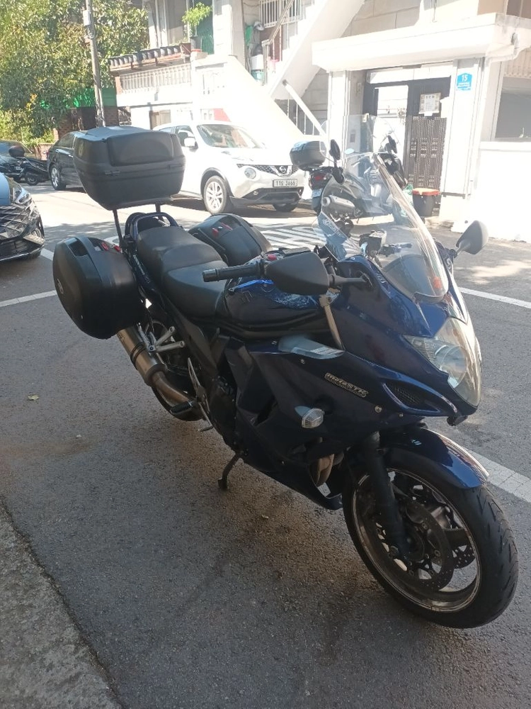 스즈끼 밴티드1250(gsf1250 fa) 이미지