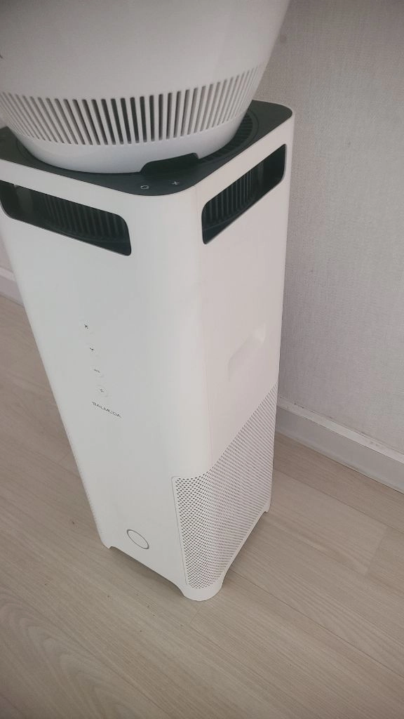 발뮤다 에어엔진 공기청정기 + 가습기 이미지