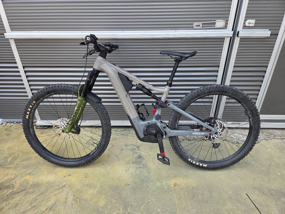 포커스 잼2 6.7 보쉬모터 전기자전거 E-MTB - 안심되는 중고거래