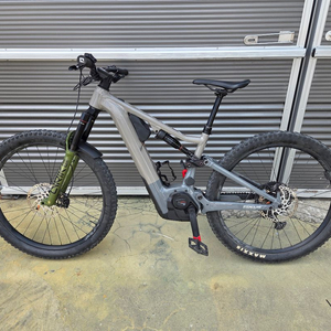 포커스 잼2 6.7 보쉬모터 전기자전거 E-MTB 이미지