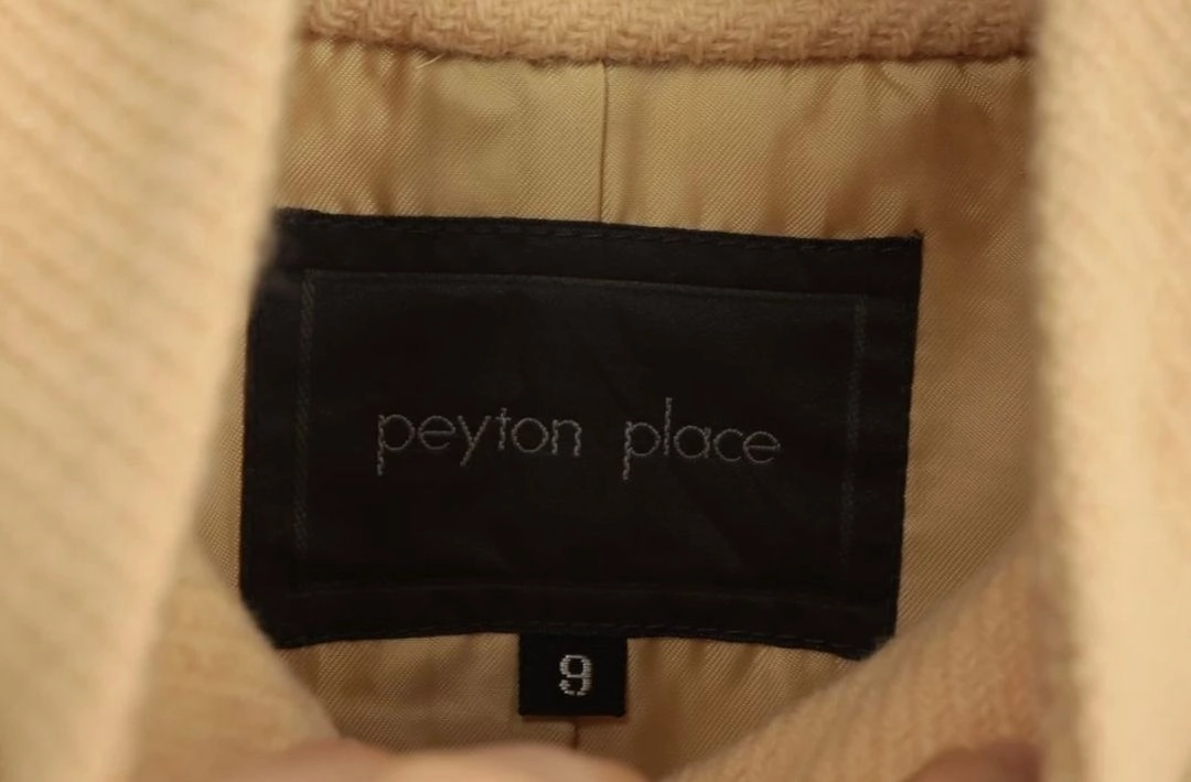 새상품 Peyton Place 울 90% 벨티드 베이지 자켓 이미지