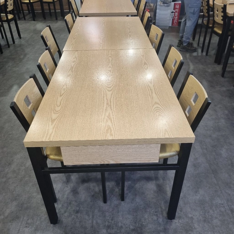 식당 4인용 식탁의자세트 이미지
