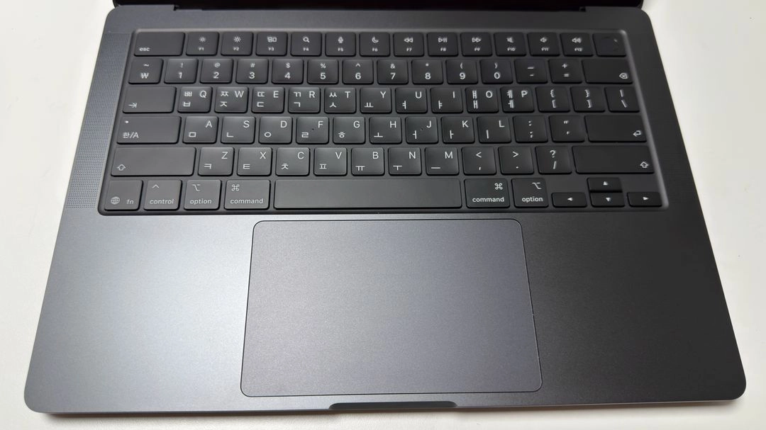 맥북프로 m5 14인치 10코어 1tb 16gb 판매합니다 이미지