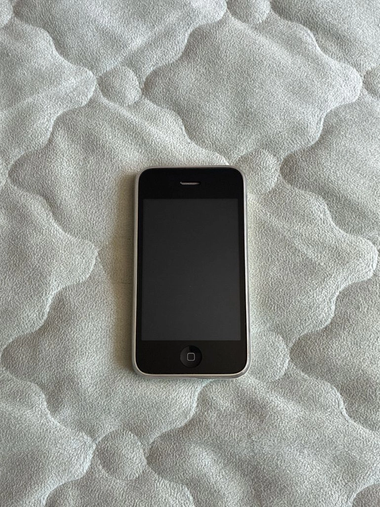 아이폰 3gs 32 화이트 - 안심되는 중고거래