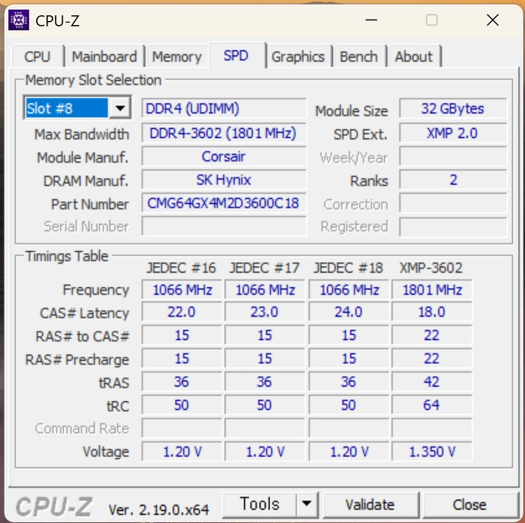 램/메모리 커세어 DDR4-3600 RGB 32GB x 8개 (총 256GB / 4개 단위 판매) 이미지