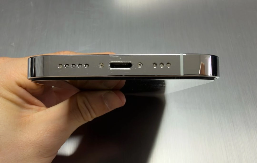 아이폰 14프로 실버 256GB 이미지