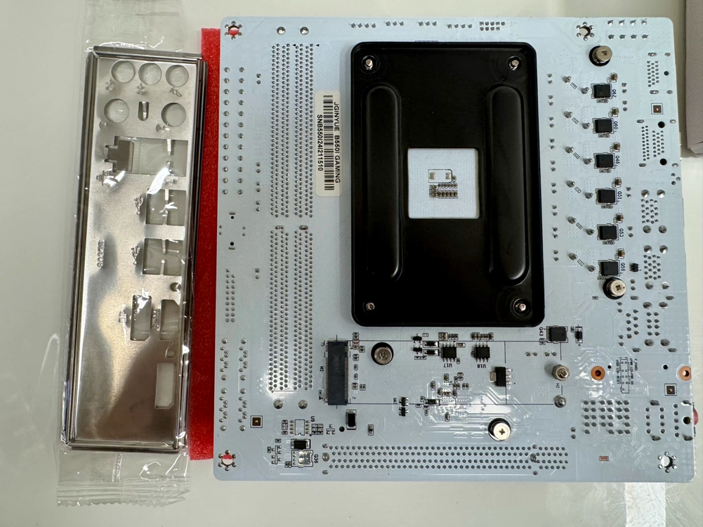 JGINYUE B550i GAMING AM4 메인보드 이미지