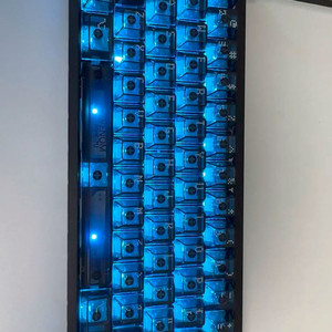베놈 venom 60he rgb v2 7u holy60 빌드 이미지