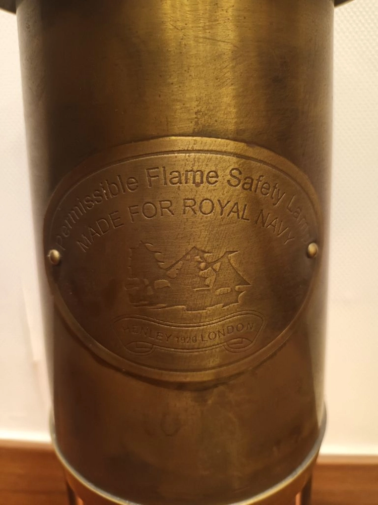 빈티지 대형 LONDON ROYAL NAVY 오일램프 황동 광부랜턴 이미지