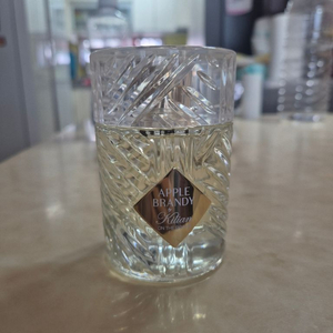 킬리안 애플브랜디 100ml 이미지
