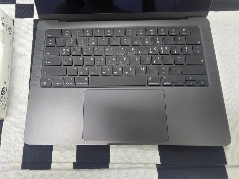 맥북 프로 14인치 M4 Max 128GB 2TB 스페이스 그레이 애플케어 2027년 12월 이미지