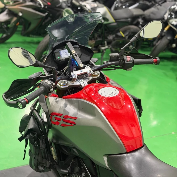 bmw g310gs 18년식 2만키로 상태 좋은 어드벤처 바이크 판매합니다 이미지