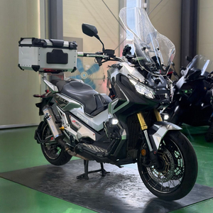 혼다 x-adv750 18년식 뗴르 머플러 구변o 스쿠터 판매합니다 이미지