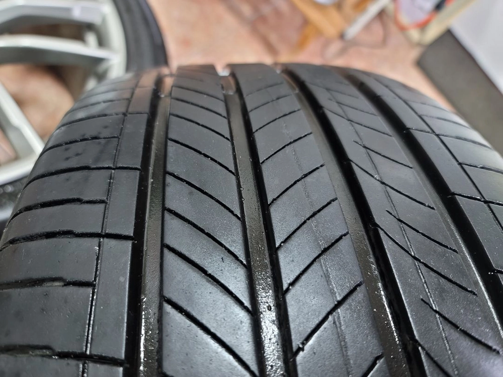 BMW 662M 18인치 휠타이어 판매합니다 이미지
